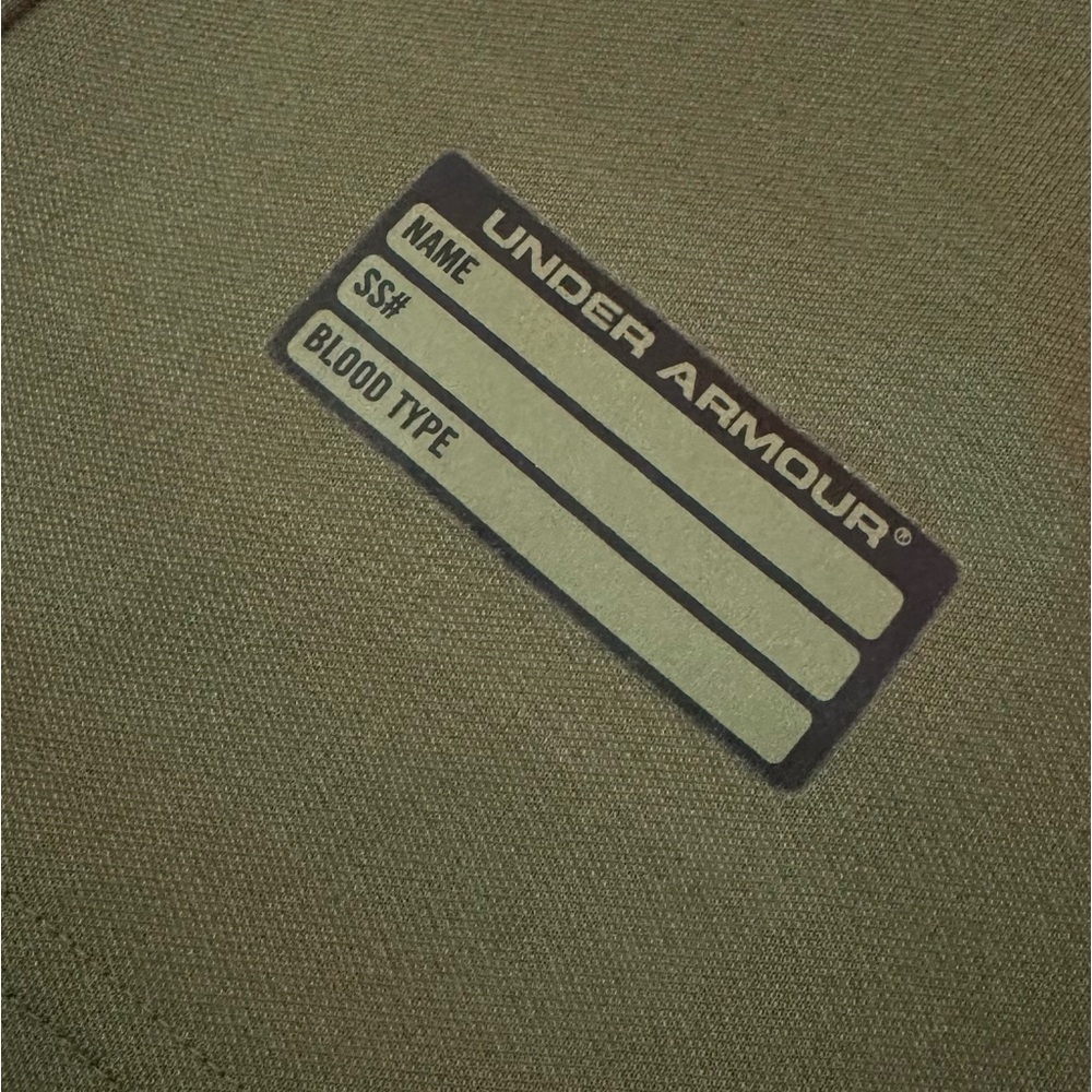 Under Armour USMC undershirt - Picture 2 of 4